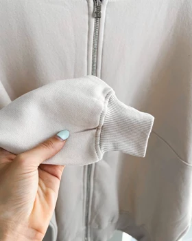 سویشرت کرم برند boohoo