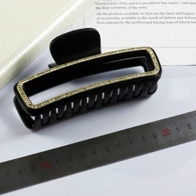 کلیپس مو زنانه مدل نگین‌دار مجلسی کد G_Lnd_1479