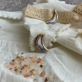 گوشواره ماه آبی
