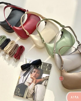 کیف پاسپورتی 8198