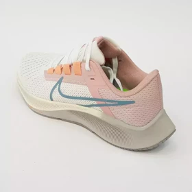کفش راحتی زنانه نایکی مدل زوم پگاسوس Air zoom pegasus 38 کرم صورتی