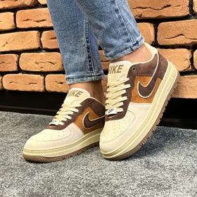 کفش کتانی اسپرت مردانه و زنانه رنگ کرم مدل نایک NIKE AIR FORCE
