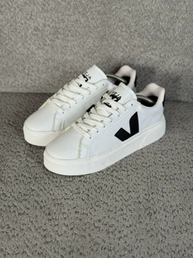 ونس VEJA