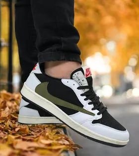 نایک ایر جردن 1 بدون ساق تراویس اسکات اولیو (Nike Air Jordan 1 Low Travis Scott Olive)