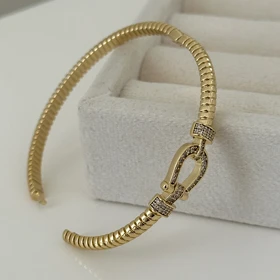 دستبند زنانه فرد نگینی کد 875