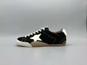 کتانی گلدن گوس ترو استار جیر مشکی قهوه ای/Golden goose True star