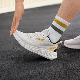 کفش رانینگ مردانه 361 درجه مدل 672512237-1