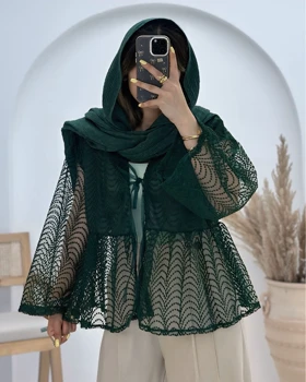 مانتو عروسکی