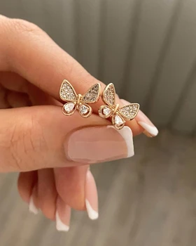 گوشواره میخی پروانه نگین‌دار ژوپینگ