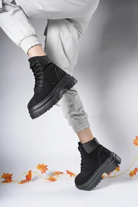 بوت و نیم بوت زنانه ریکان riccon