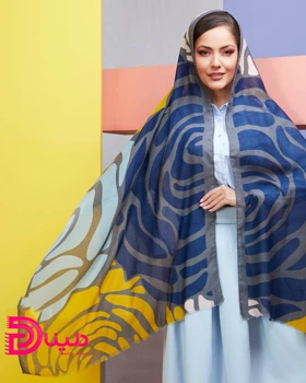 شال گل درشت نخی