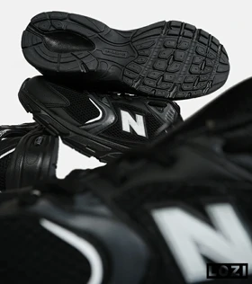 کفش کتانی مردانه و زنانه مشکی NEW BALANCE 530