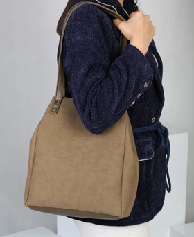 کیف زنانه جیر بزرگ دوشی 216 AM