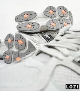 کفش کتانی مردانه طوسی روشن NEW BALANCE 9060
