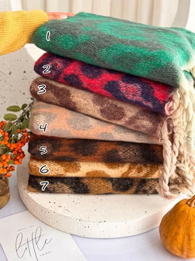 بیگ اسکارف پلنگی