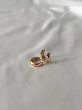 گوشواره حلقه‌ای چند ضلعی