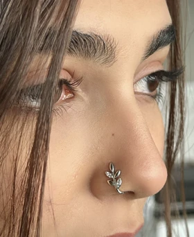 پیرسینگ فیک بینی برگ