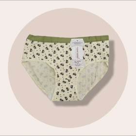 شورت زنانه وارداتی طرح biu