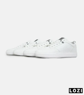 کفش اسنیکرزمردانه سفید VANS off the wall