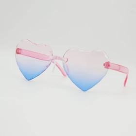 عینک آفتابی بچگانه اسپرت قلبی با شیشه‌های ضد اشعه UV