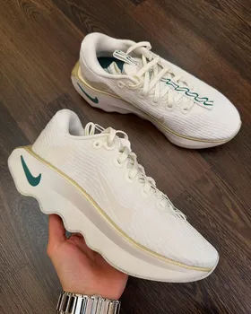 کتانی Nike Motiva