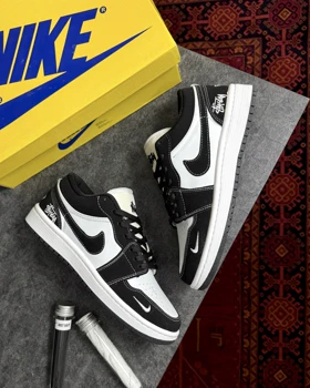 کتانی جردن وان استاسی