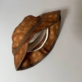 کلاه باکت بچگانه طرح گوچی خرسی