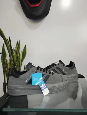 سایز 43- کفش کتانی آدیداس گزل GAZELLE طوسی