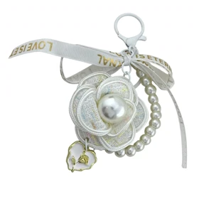 آویز کیف شیک چارم بگ طرح گل و مروارید