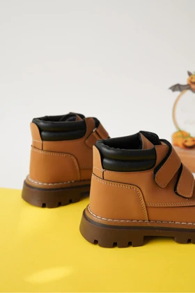 بوت و نیم بوت بچگانه داکستورز daxtors