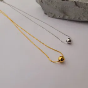 گردنبند ماری نازک با آویز گوی شیک