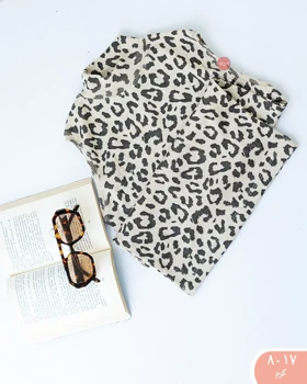 تاپ یقه پنج سانت پلنگی 8017