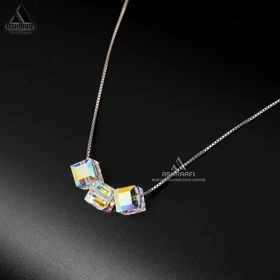 گردنبند سه کریستال سواروسکی Swarovski Cube Crystal Necklace 01