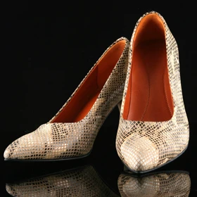 کفش پاشنه‌دار زنانه چرم یلسان مدل کاترین کد 617-RTL (کرم)