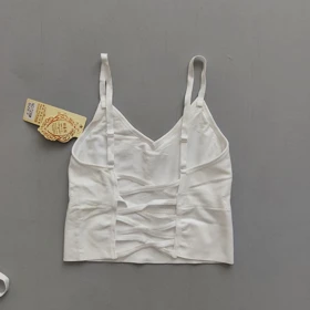 نیم‌تنه سفید بدون کاپ 36 38 (ایراد دار)