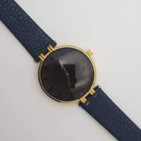 ساعت مچی زنانه هری Heryi 4072 با بند چرم و موتور کوارتز