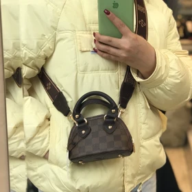 کیف زنانه مینی بگ لویی ویتون LV وارداتی کد 930