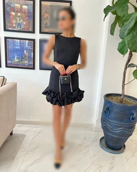 پیراهن عروسکی