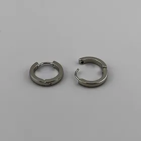 گوشواره حلقه‌ای ساده نقره ای