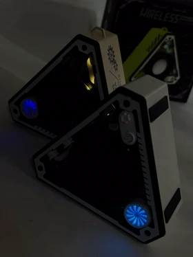 اسپیکر مینی مثلثی