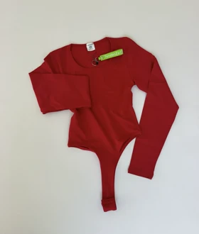 بادی زنانه یقه گرد red