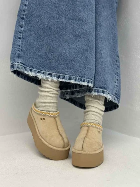 UGG رودوخت