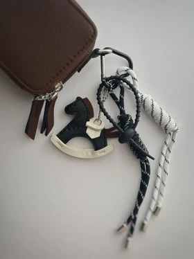 چارم بگ های فانتزی قهوه ای