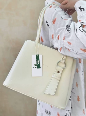 کیف دوشی زنانه بنو مدل ژینو کد BENO 4880