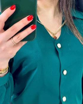 شومیز یقه دار مجلسی جنس کرپ‌الیزه