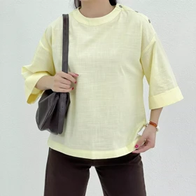 بلوز زنانه سرشانه دکمه