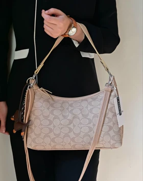 کیف دوشی و دستی زنانه بنو BENO مدل مانیا کد 4945