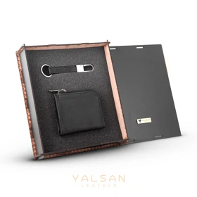 ست هدیه مردانه چرم یلسان رادین کد KIA-HRM-086