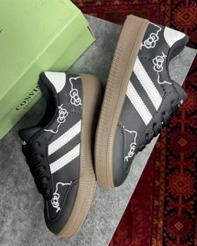 ونس دخترانه مدل کیتی