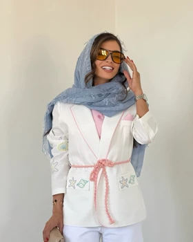 مانتو کتی لینن